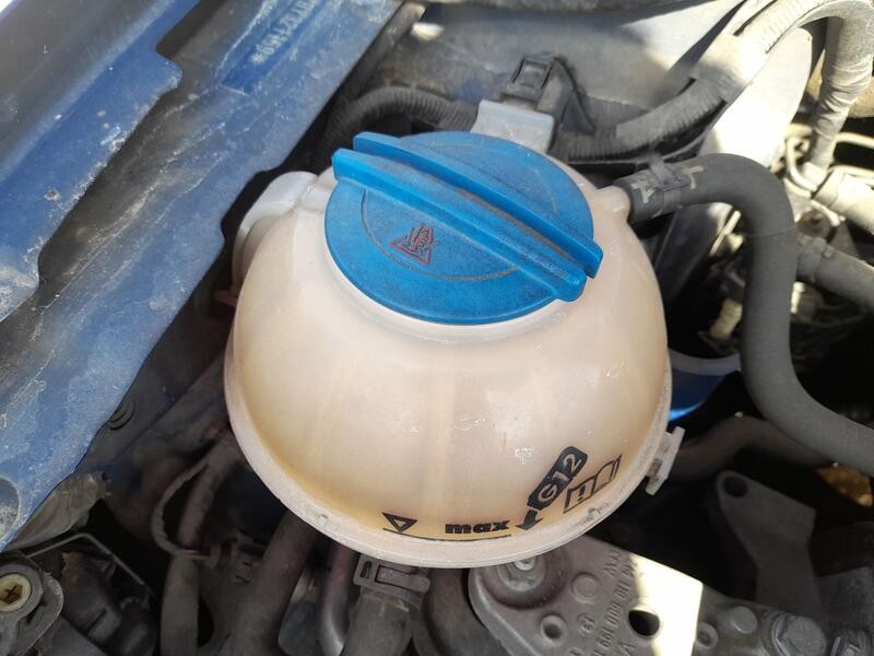 Recambio de deposito expansion para volkswagen polo v (6r1, 6c1) 1.4 (6r1) referencia OEM IAM 6Q0121407D  