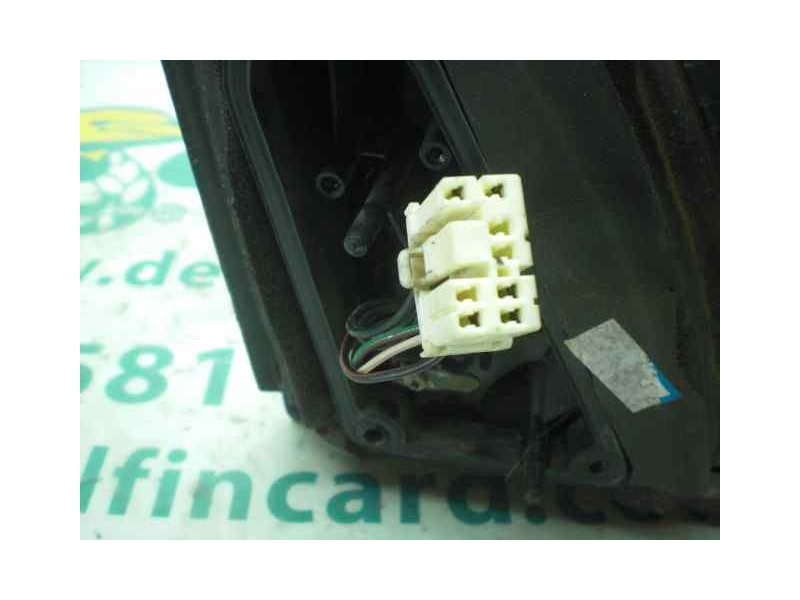 Recambio de retrovisor izquierdo para kia carnival td ls referencia OEM IAM  5 CABLES ELECTRICO
