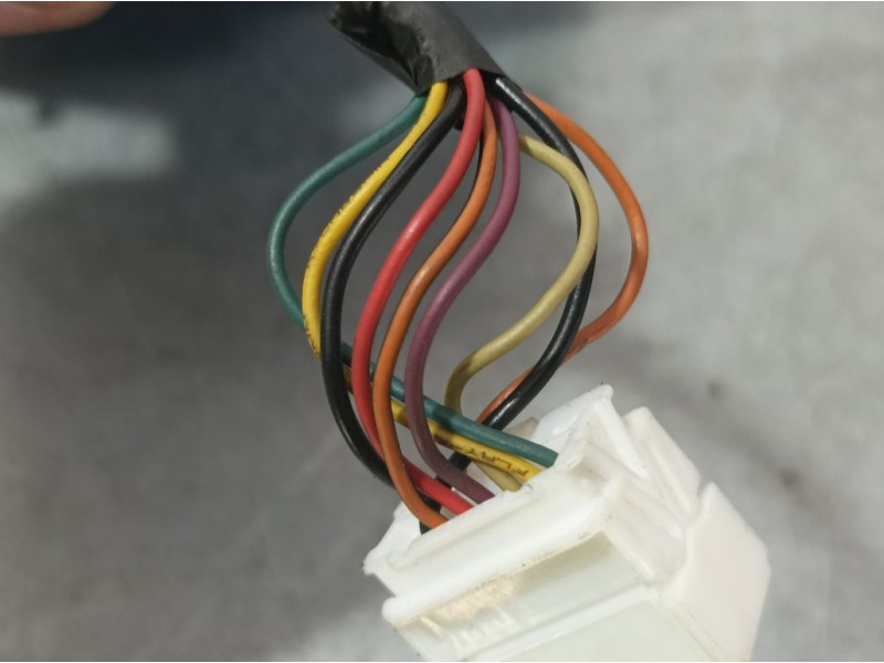 Recambio de retrovisor izquierdo para honda cr-v comfort 4x2 referencia OEM IAM 76258T1GG32  ELECTRICO 9 CABLES