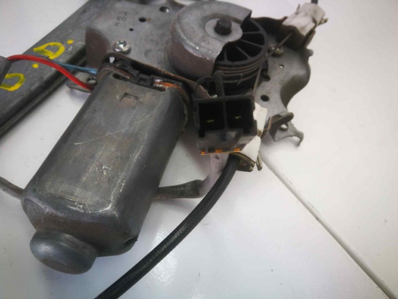 Recambio de elevalunas delantero derecho para nissan primera berlina (p11) 2.0 turbodiesel cat referencia OEM IAM 400434B 400434