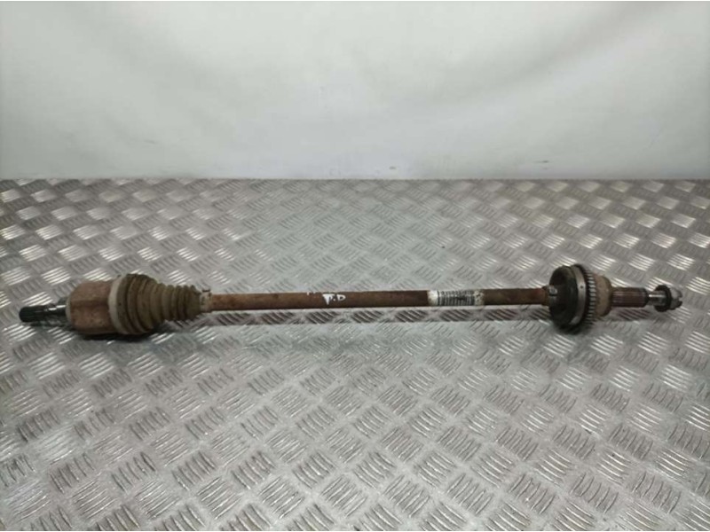 Recambio de transmision trasera derecha para dacia duster sl eficacia 4x4 referencia OEM IAM 396004652R  