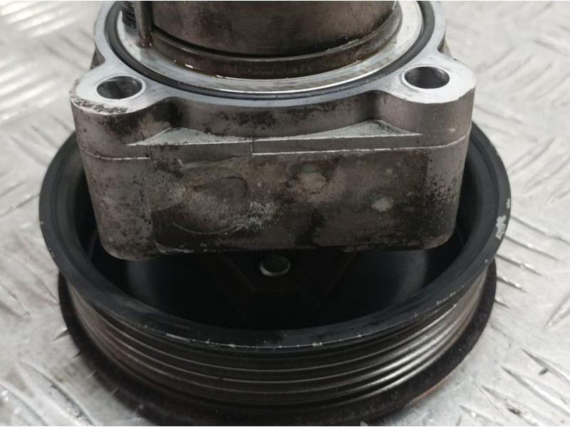 Recambio de bomba direccion para opel vectra b caravan básico referencia OEM IAM 90502551  