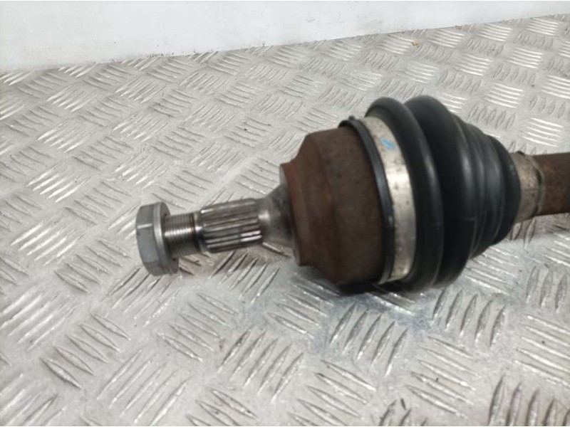 Recambio de transmision delantera izquierda para peugeot 207 sport referencia OEM IAM 9656135180  