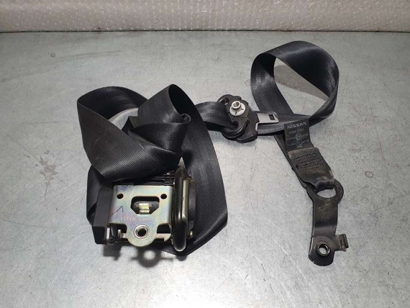 Recambio de pretensor airbag derecho para nissan qashqai (j10) acenta referencia OEM IAM 86884JD00A  
