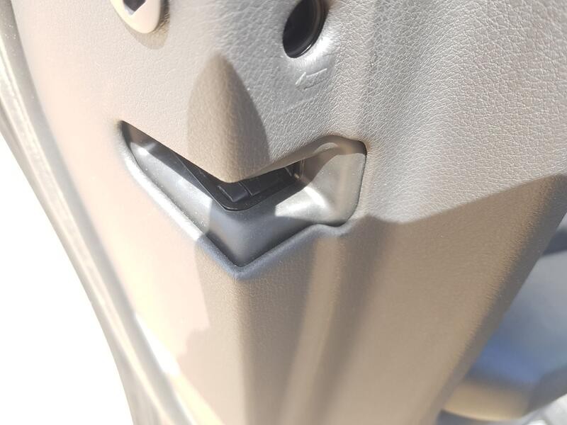 Recambio de cerradura puerta trasera izquierda para seat exeo (3r2) 2.0 tdi referencia OEM IAM 8E0839015AA  