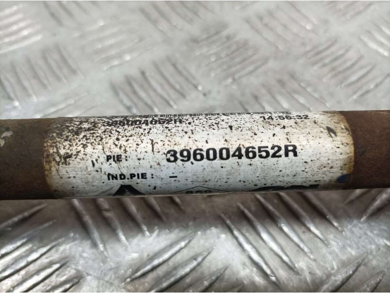 Recambio de transmision trasera derecha para dacia duster sl eficacia 4x4 referencia OEM IAM 396004652R  