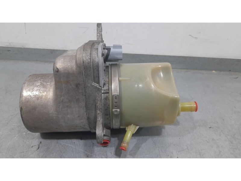 Recambio de bomba direccion electrica para volvo s40 berlina 2.0 d momentum referencia OEM IAM 30742307  