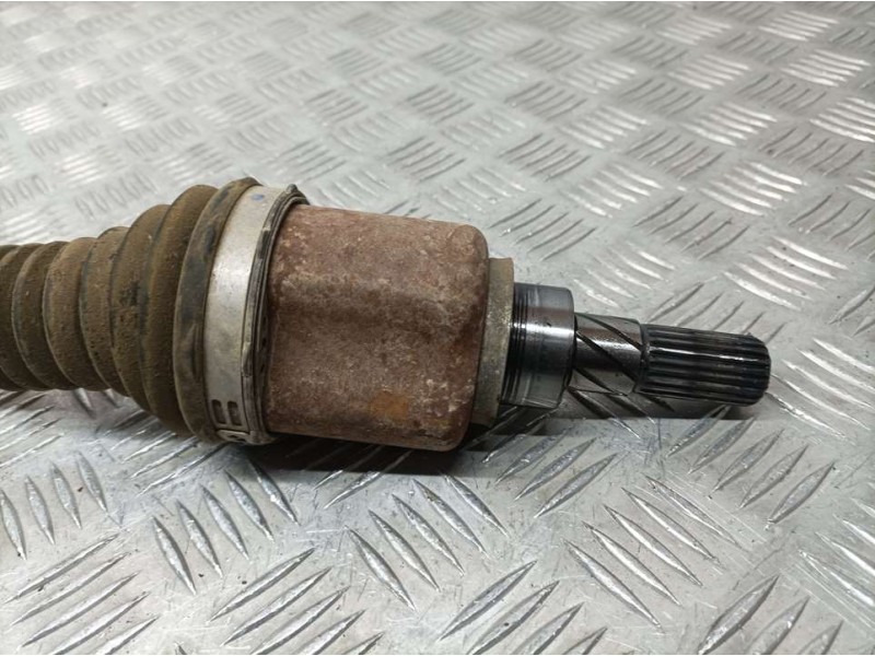 Recambio de transmision trasera izquierda para dacia duster sl eficacia 4x4 referencia OEM IAM 396004652R  