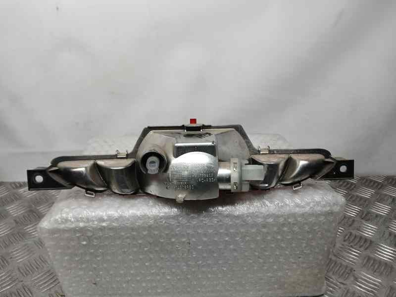 Recambio de piloto trasero central para peugeot 208 allure referencia OEM IAM 9674308980  
