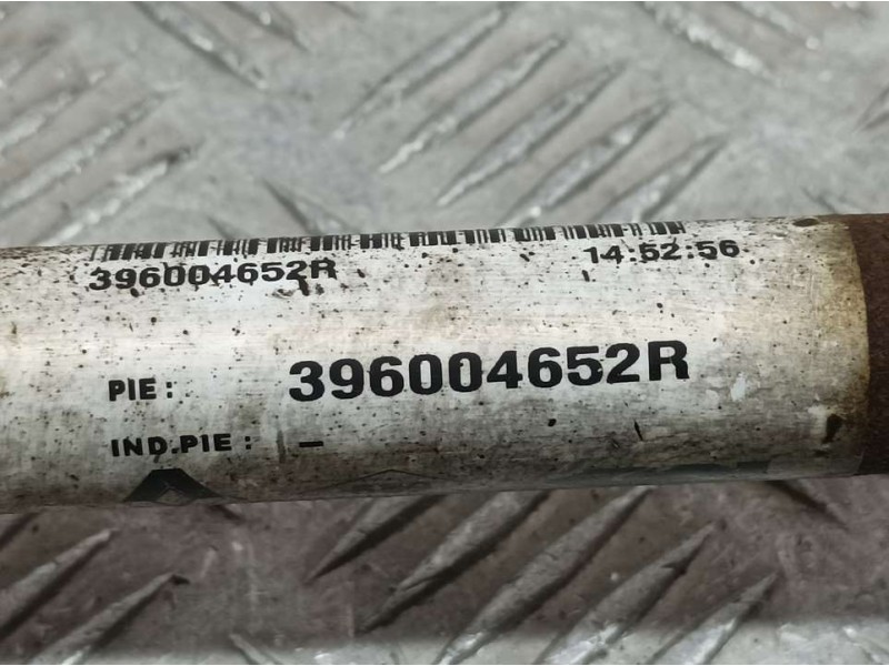 Recambio de transmision trasera izquierda para dacia duster sl eficacia 4x4 referencia OEM IAM 396004652R  