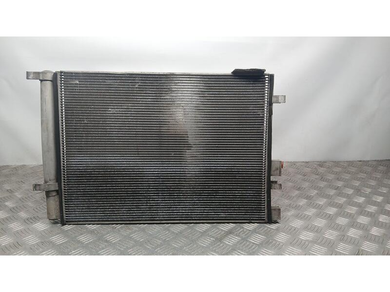 Recambio de condensador / radiador aire acondicionado para hyundai i20 comfort referencia OEM IAM 976064P000 TOCADO VER FOTOS 