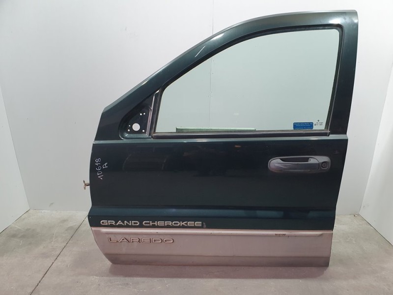 Recambio de puerta delantera izquierda para jeep gr.cherokee (wj/wg) 3.1 td laredo referencia OEM IAM   
