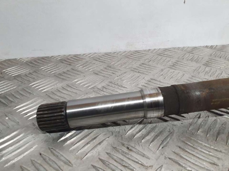 Recambio de transmision delantera derecha para citroën c4 coupe vtr referencia OEM IAM 9637117880 8MN05 2192711