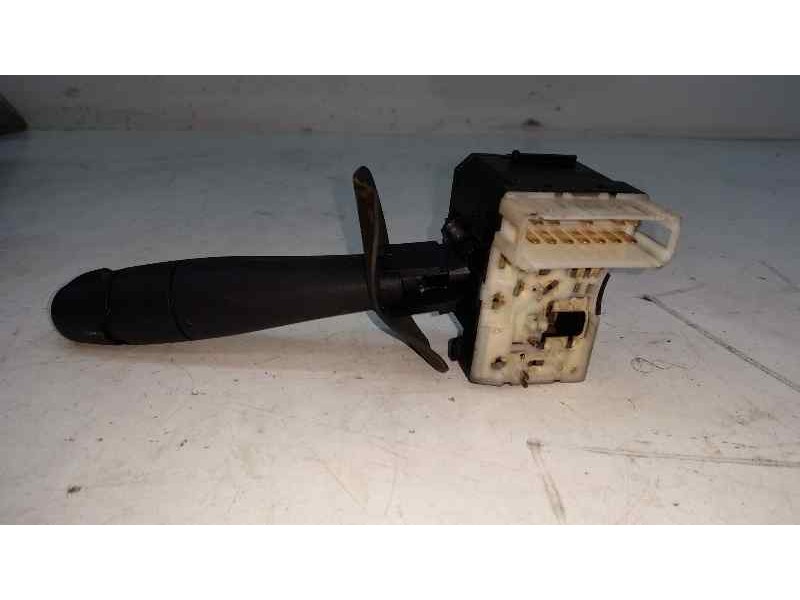 Recambio de mando limpia para renault clio ii fase ii (b/cb0) base authentique referencia OEM IAM   