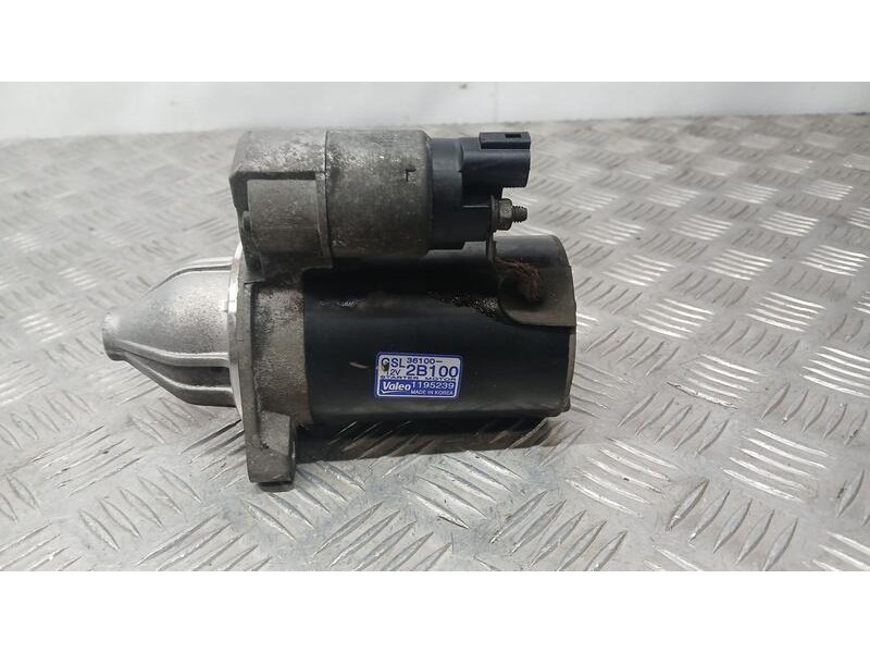 Recambio de motor arranque para hyundai i20 comfort referencia OEM IAM 361002B100 VALEO 1195239
