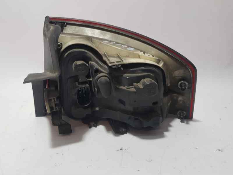 Recambio de piloto trasero izquierdo para audi a4 berlina (8e) 2.0 tdi 16v (103kw) referencia OEM IAM   EXTERIOR ROZADO