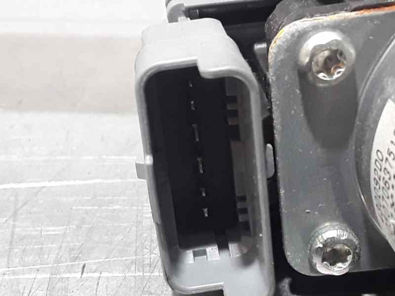 Recambio de elevalunas delantero derecho para citroën c4 lim. feel edition referencia OEM IAM  6 PINS ELECTRICO