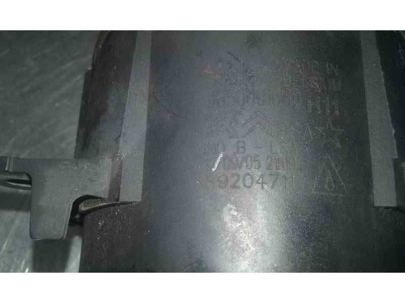 Recambio de faro antiniebla izquierdo para citroën xsara picasso 1.6 hdi 110 sx top referencia OEM IAM 89204711 9650001680 VALEO