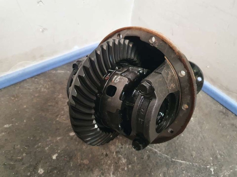 Recambio de diferencial trasero para toyota land cruiser (j15) gx referencia OEM IAM 4111035C80  