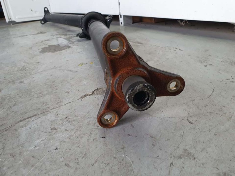 Recambio de transmision central para lexus is 300h referencia OEM IAM PE45  