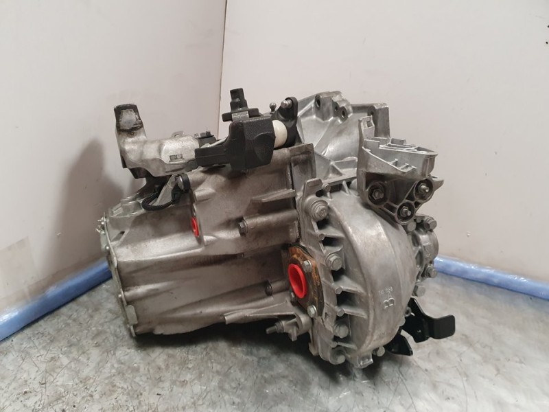 Recambio de caja cambios para peugeot 308 sw allure referencia OEM IAM 20MB53 1253805 6VELOCIDADES