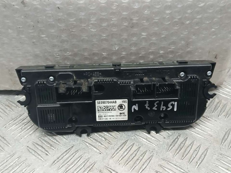 Recambio de mando climatizador para skoda octavia combi (5e5) active referencia OEM IAM 5E0907044AB 5HB01128280 