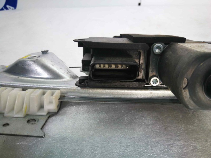 Recambio de elevalunas trasero derecho para peugeot 308 confort referencia OEM IAM 9659834780  6 PINS