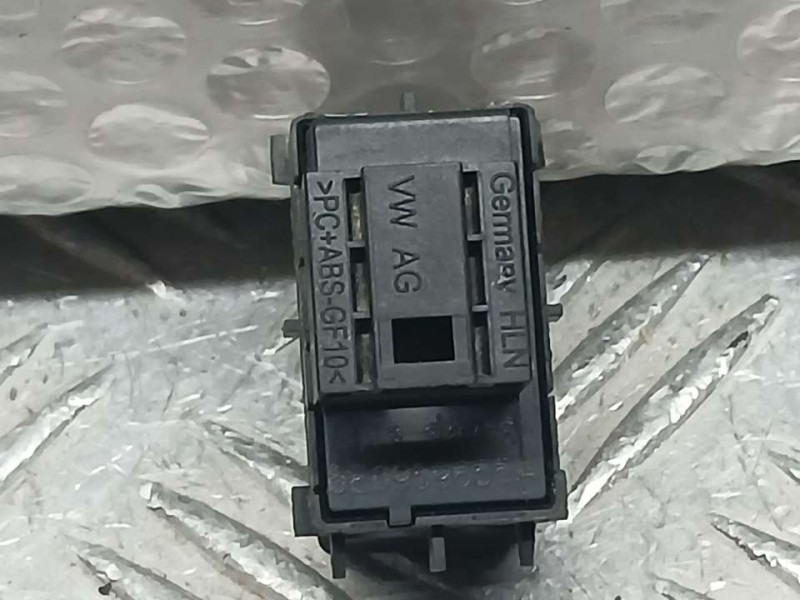 Recambio de mando elevalunas delantero derecho para skoda octavia combi (5e5) active referencia OEM IAM 5E0959855A  