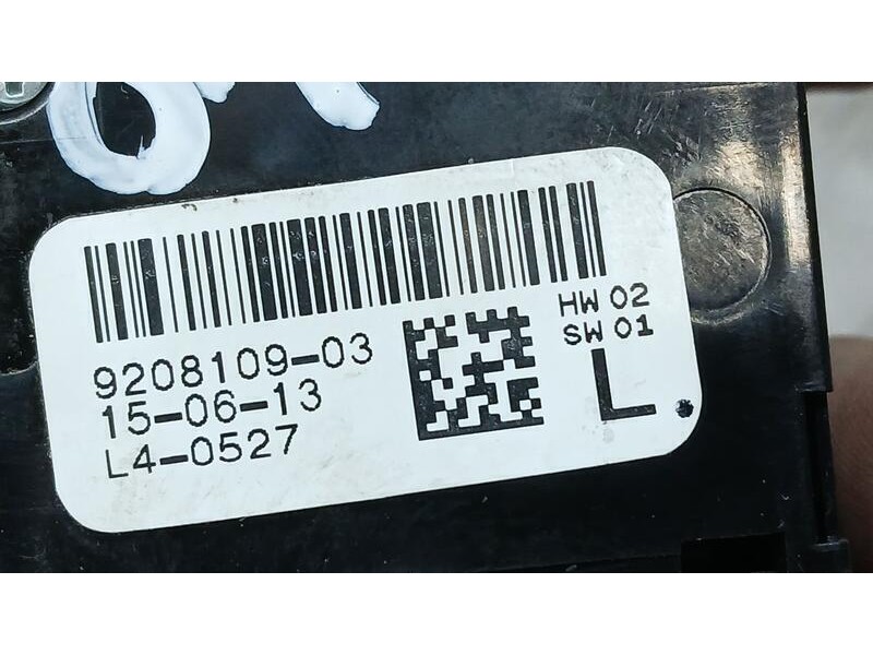 Recambio de mando elevalunas delantero izquierdo para bmw serie 3 lim. (f30) 320 d referencia OEM IAM 728383206 C/ MANDO RETROVI