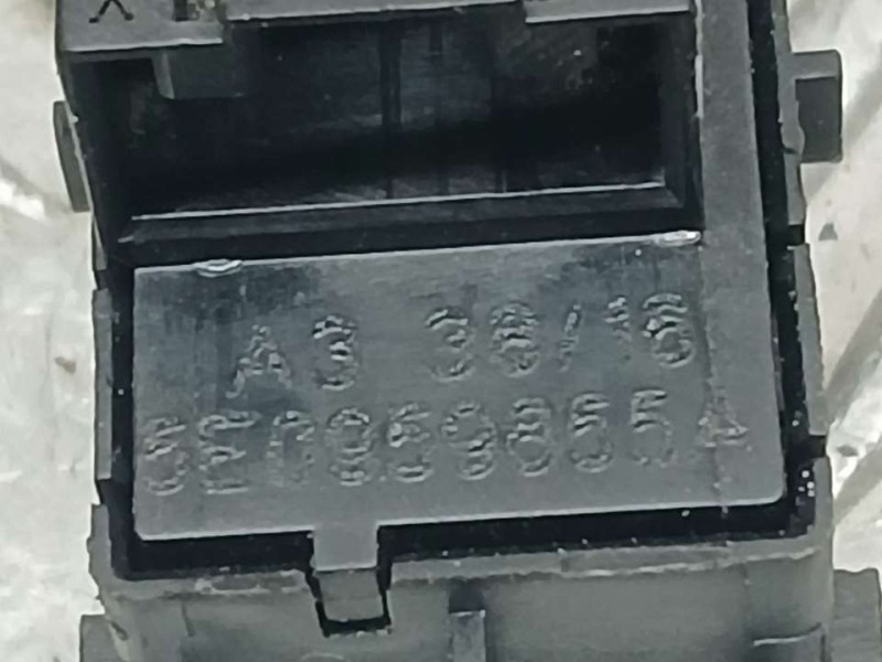 Recambio de mando elevalunas delantero derecho para skoda octavia combi (5e5) active referencia OEM IAM 5E0959855A  