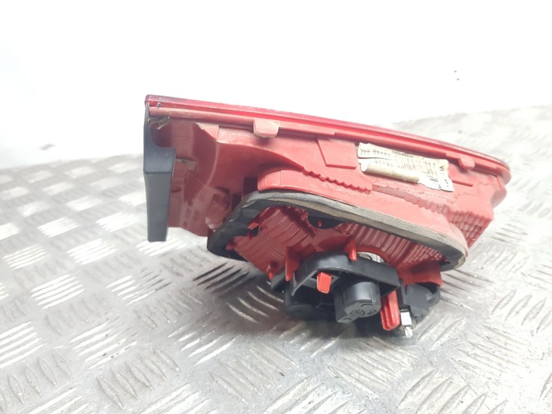 Recambio de piloto trasero derecho interior para seat exeo (3r2) 2.0 tdi referencia OEM IAM 3R5945094B VALEO 89320241