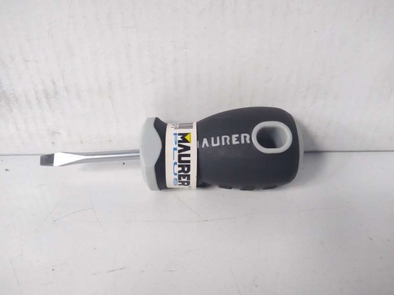 Recambio de destornillador maurer para universal accesorio - referencia OEM IAM 8000071889391  PUNTA PLANA 4X40