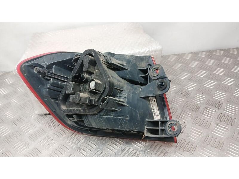 Recambio de piloto trasero derecho para bmw serie 3 lim. (f30) 320 d referencia OEM IAM 63217372784 EXTERIOR MOBIS 18361112