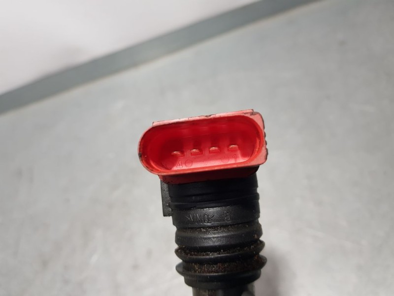 Recambio de bobina encendido para audi a4 avant (8e) 3.0 quattro referencia OEM IAM 06C905115M 78251002 ELDOR