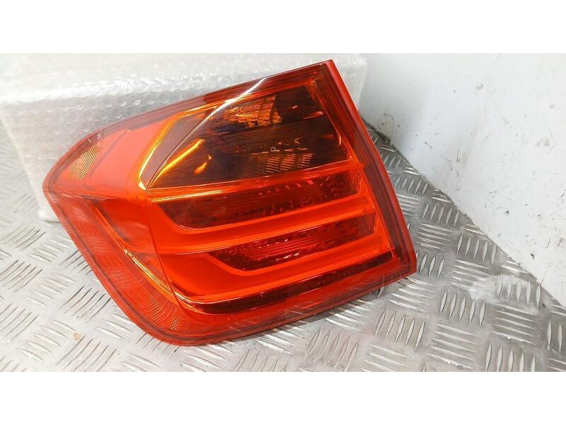 Recambio de piloto trasero izquierdo para bmw serie 3 lim. (f30) 320 d referencia OEM IAM 63217372783 EXTERIOR MOBIS 18361112