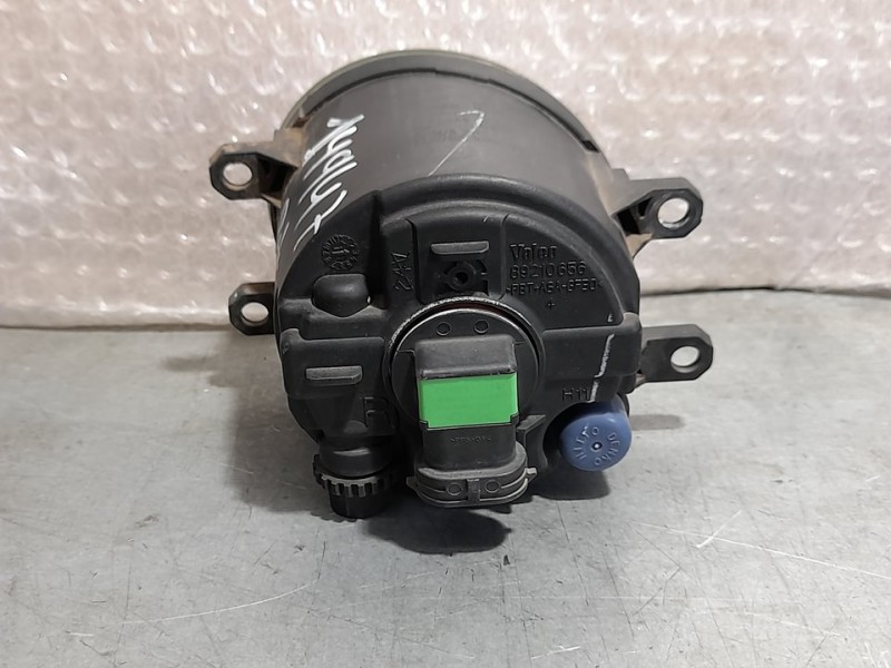 Recambio de faro antiniebla derecho para toyota auris edition referencia OEM IAM 812100D042  