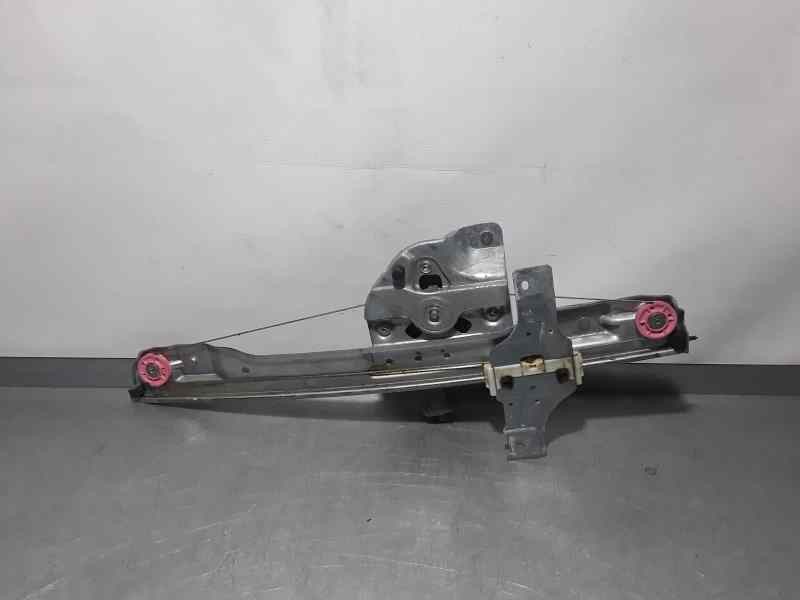 Recambio de elevalunas delantero derecho para peugeot 208 style referencia OEM IAM 9673154380 2 PINS ELECTRICO