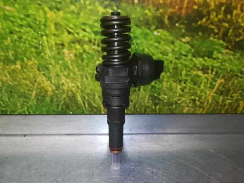 Recambio de inyector para volkswagen golf v berlina (1k1) 1.9 tdi referencia OEM IAM 0414720215 038130073AG BOSCH