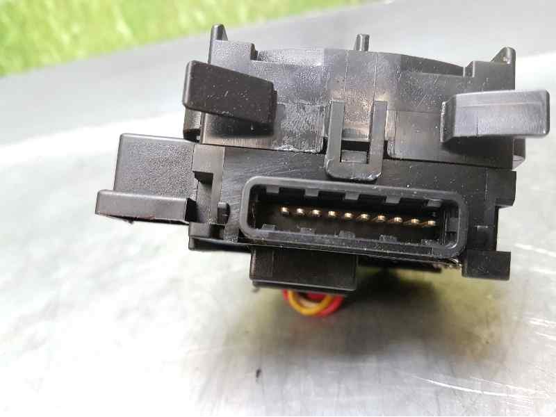 Recambio de mando limpia para mitsubishi montero pinin (h60/h70) 1800 mpi (5-ptas.) referencia OEM IAM MR588981  
