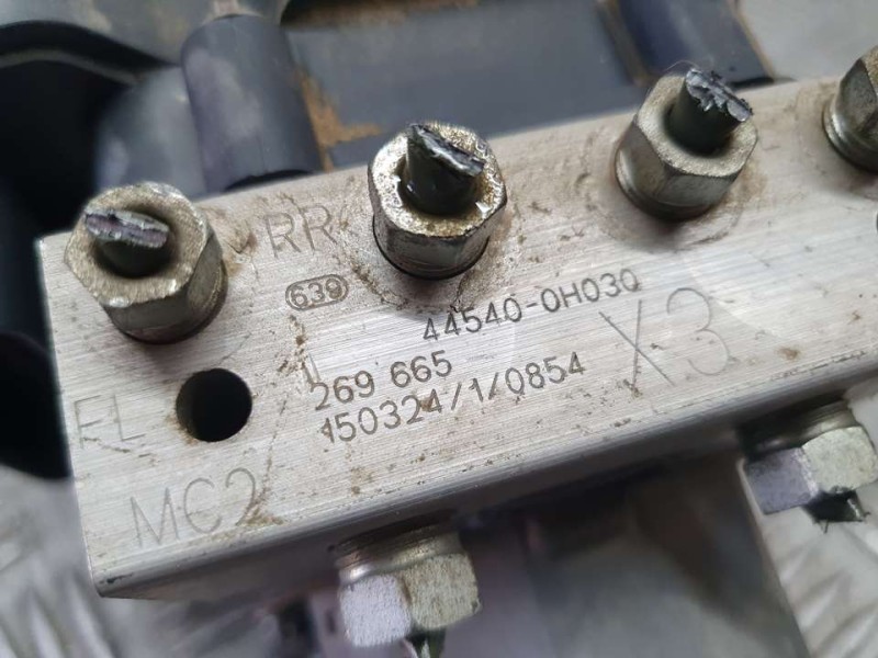 Recambio de abs para toyota aygo x-cite referencia OEM IAM 445400H030 269665 