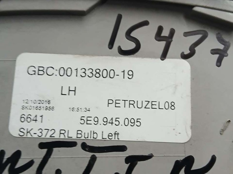 Recambio de piloto trasero izquierdo para skoda octavia combi (5e5) active referencia OEM IAM 5E9945095 00133800 