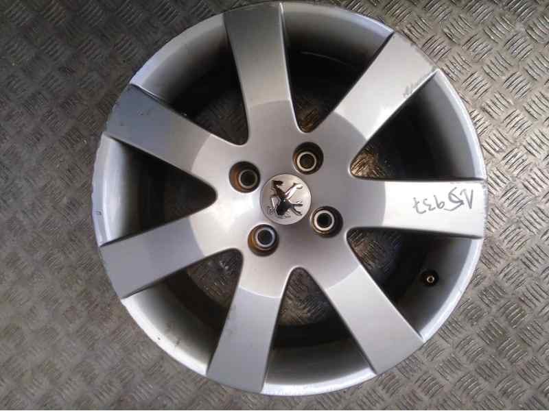 Recambio de llanta para peugeot 308 sport referencia OEM IAM 7X16 4 TORN ET32 ALUMINIO 