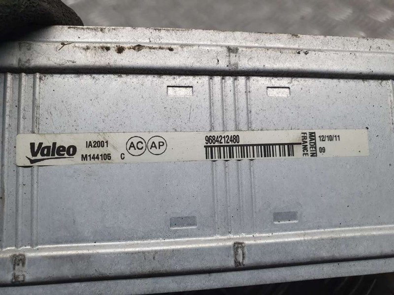 Recambio de intercooler para citroën c4 lim. seduction referencia OEM IAM 9684212480 M144105 VALEO