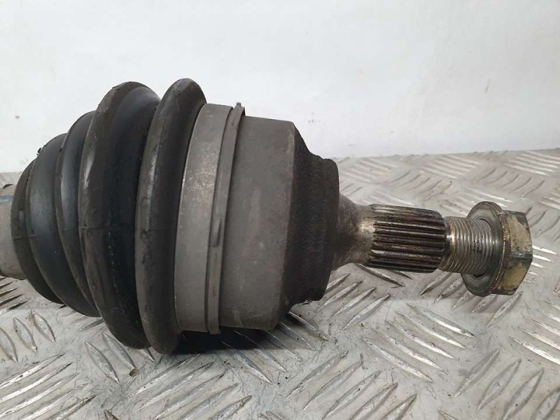 Recambio de transmision delantera izquierda para citroën c4 coupe vtr referencia OEM IAM 9637117780 8MN04 9874816