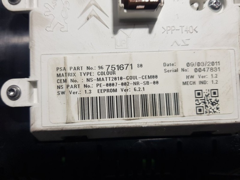 Recambio de cuadro instrumentos para citroën c4 lim. seduction referencia OEM IAM 9675167180 PE0007002NRSB00 