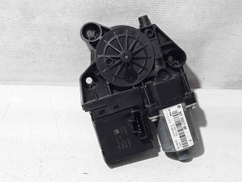 Recambio de motor elevalunas trasero derecho para renault scenic iii dynamique referencia OEM IAM 827303178R  6 PINS