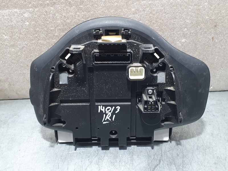 Recambio de cuadro instrumentos para toyota aygo x-cite referencia OEM IAM 769167330U  