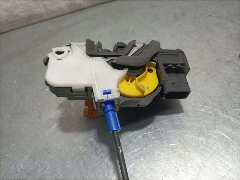 Recambio de cerradura puerta delantera izquierda para opel mokka edition referencia OEM IAM 13579522  ELECTRICA