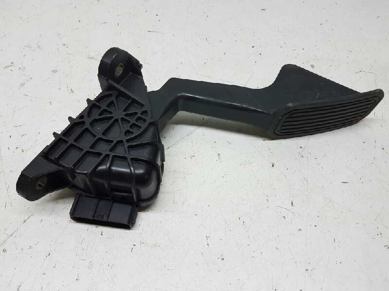 Recambio de potenciometro pedal para toyota land cruiser (j12) 3.0 turbodiesel referencia OEM IAM   