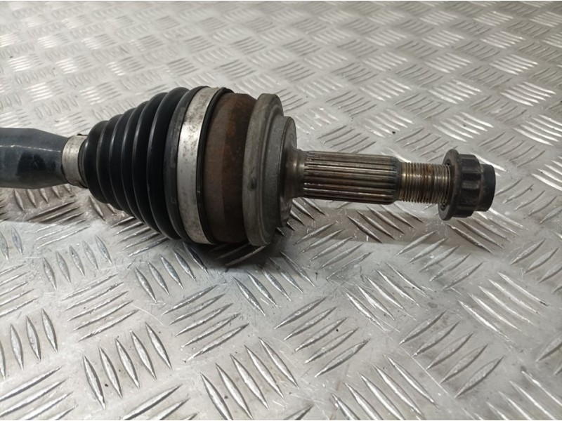 Recambio de transmision delantera derecha para toyota auris edition referencia OEM IAM 4341002571  